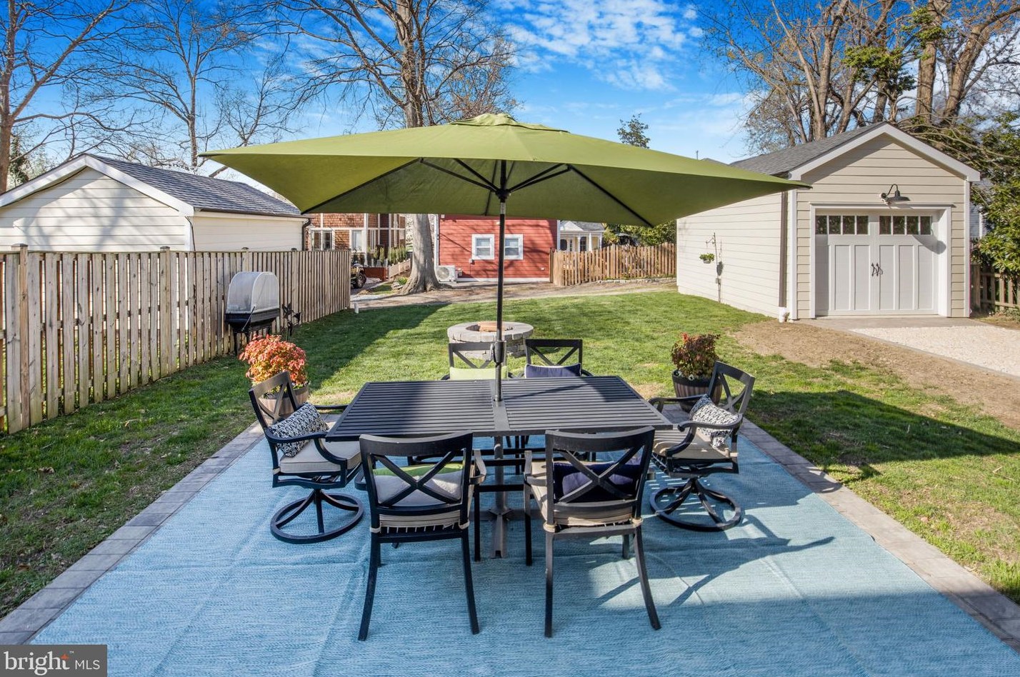 4 Alexandria Ave, Alexandria VA 22302-4204 exterior