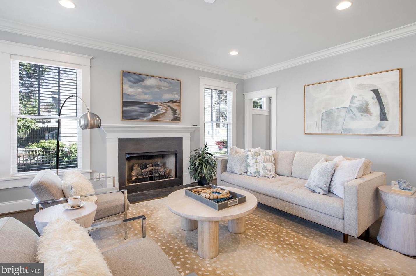 4 Alexandria Ave, Alexandria VA 22302-4204 exterior