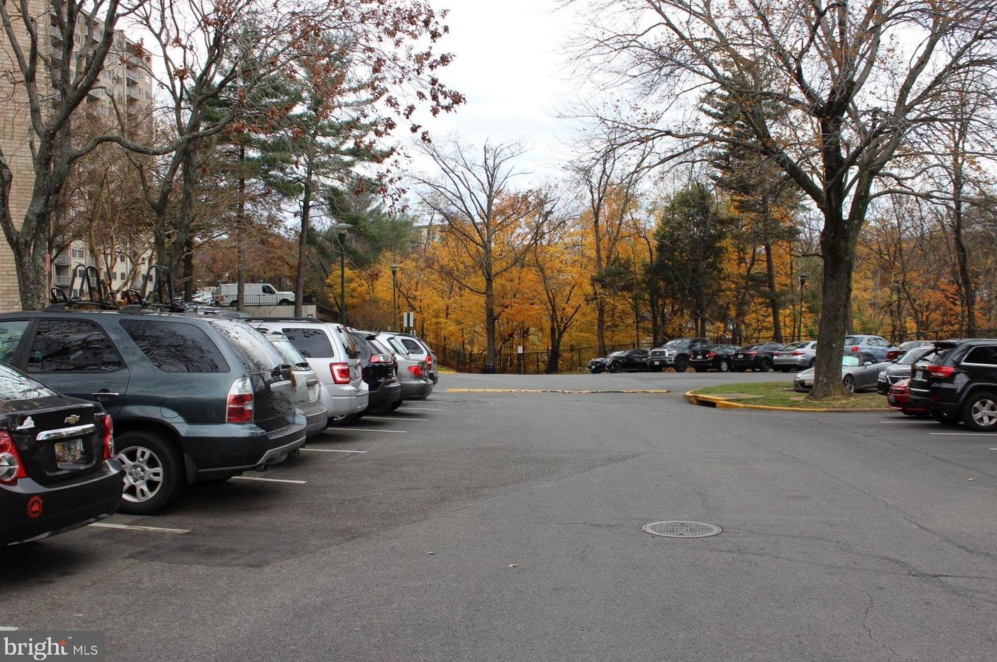 2500 Van Dorn St, Alexandria VA  22302-1626 exterior