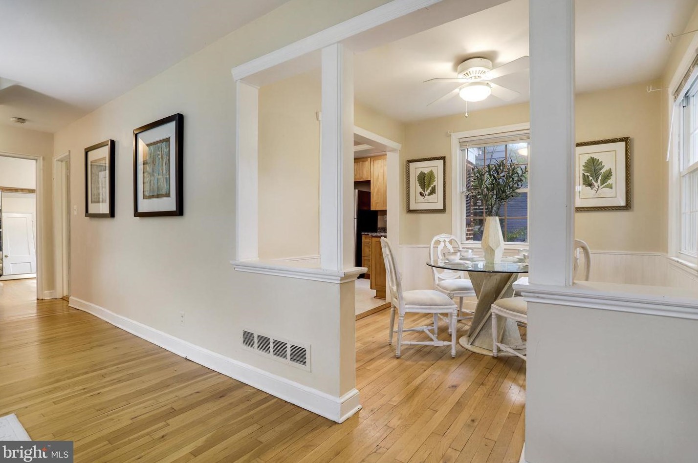 1321 Bayliss Dr, Alexandria VA 22302-3510 exterior