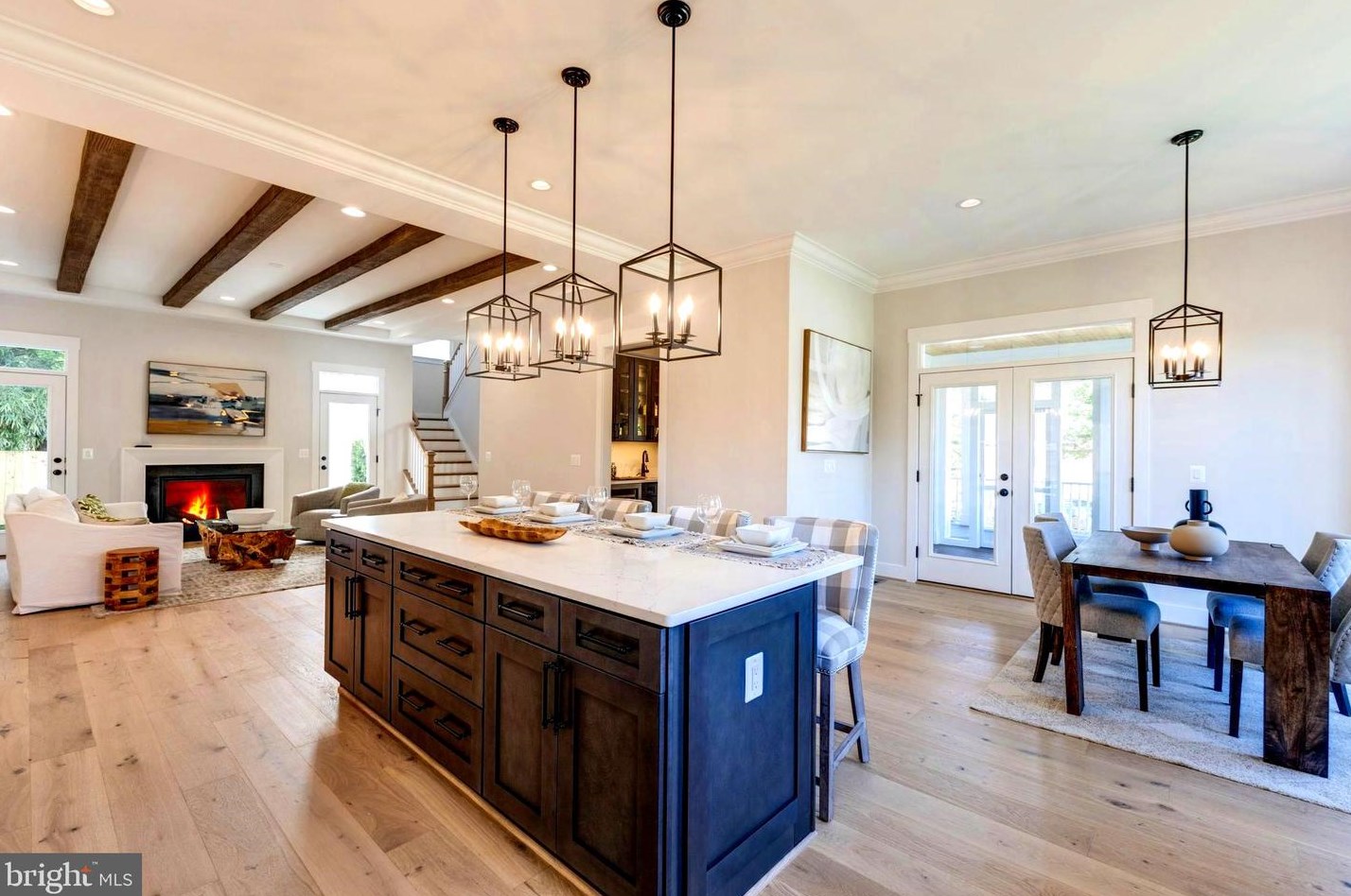 2315 Commonwealth Ave, Alexandria VA 22305-2829 exterior