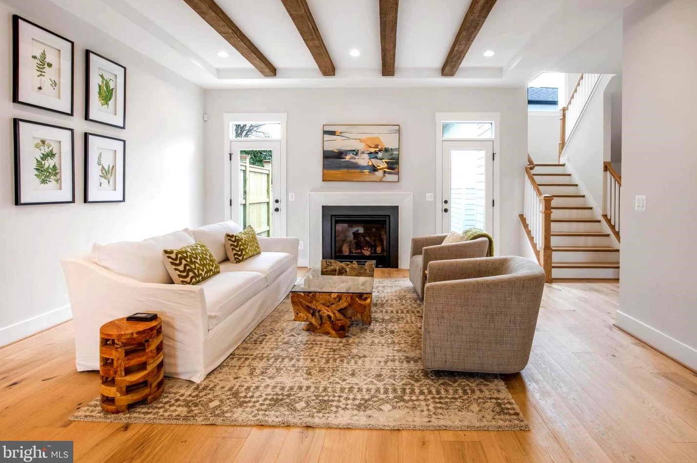 2315 Commonwealth Ave, Alexandria VA 22305-2829 exterior