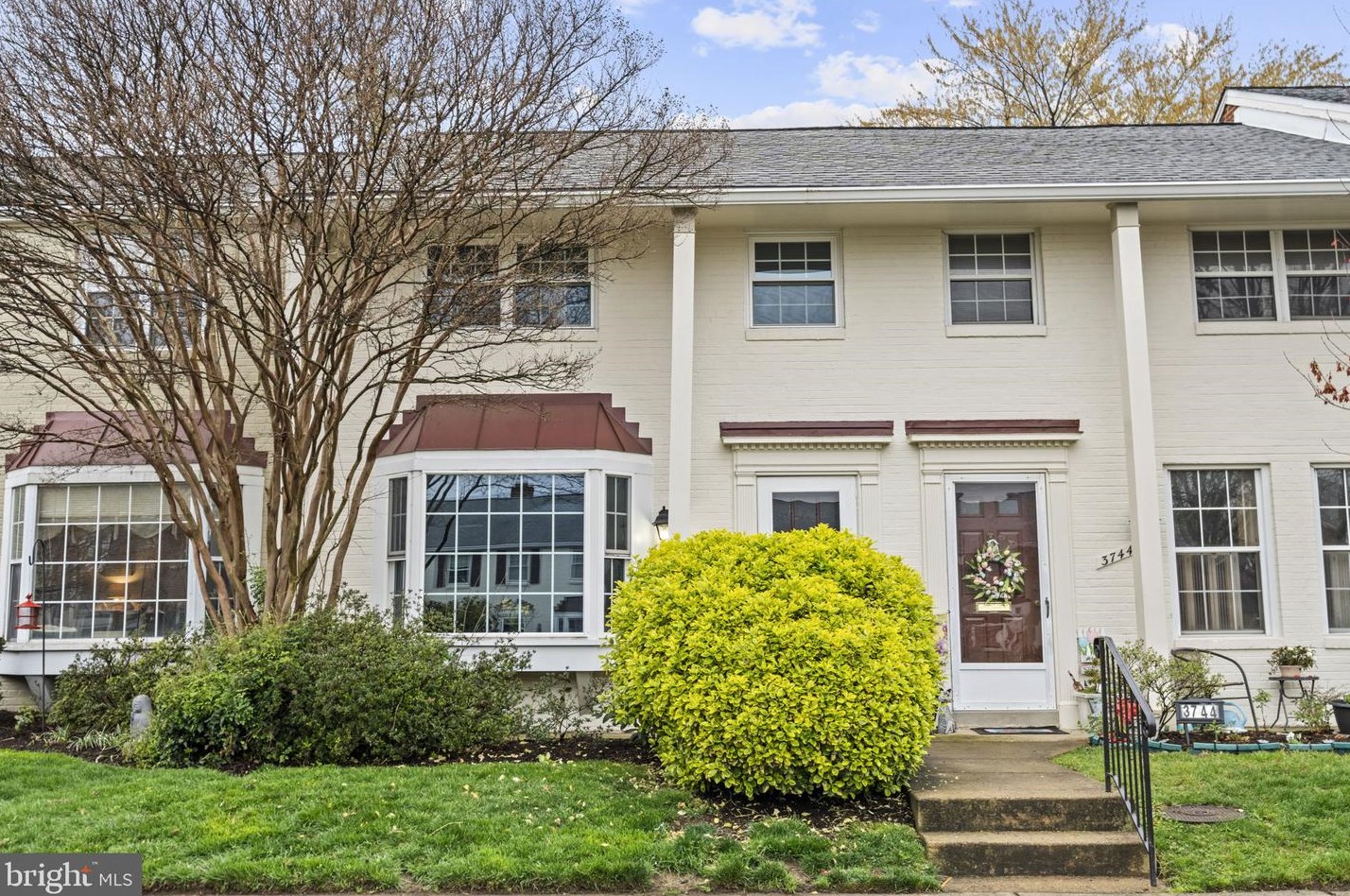 3742 Jason Ave, Alexandria VA  22302-1811 exterior