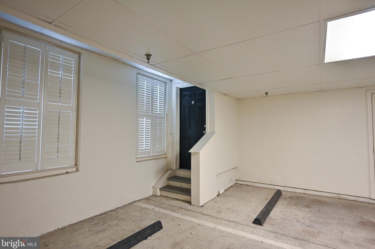 3949 Old Dominion Blvd, Alexandria VA  22305-1559 exterior