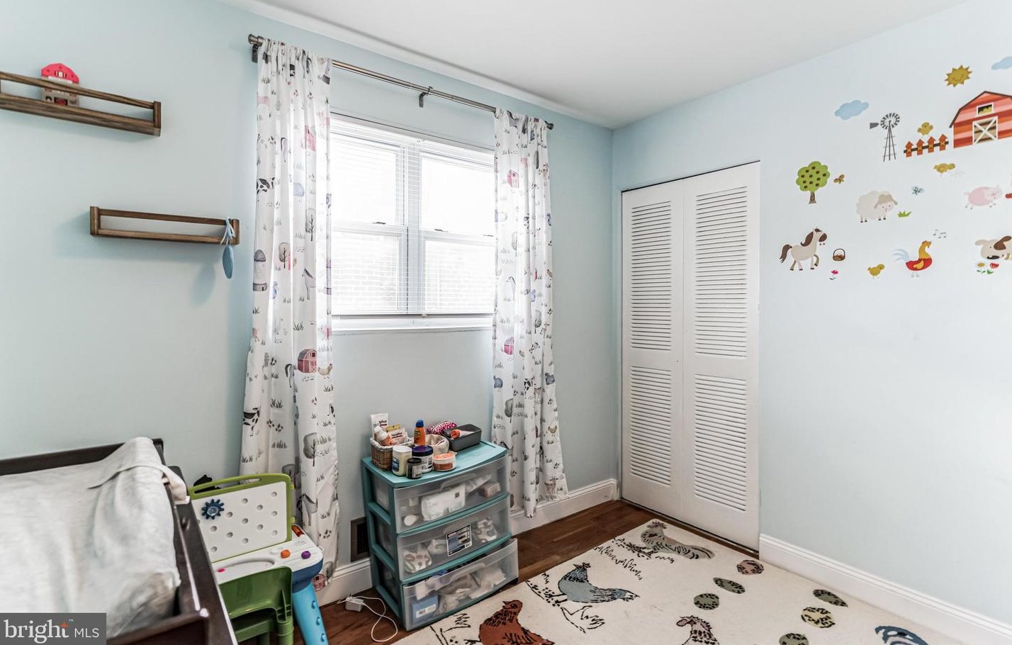 121 Jenkins St, Alexandria VA 22304-4952 exterior