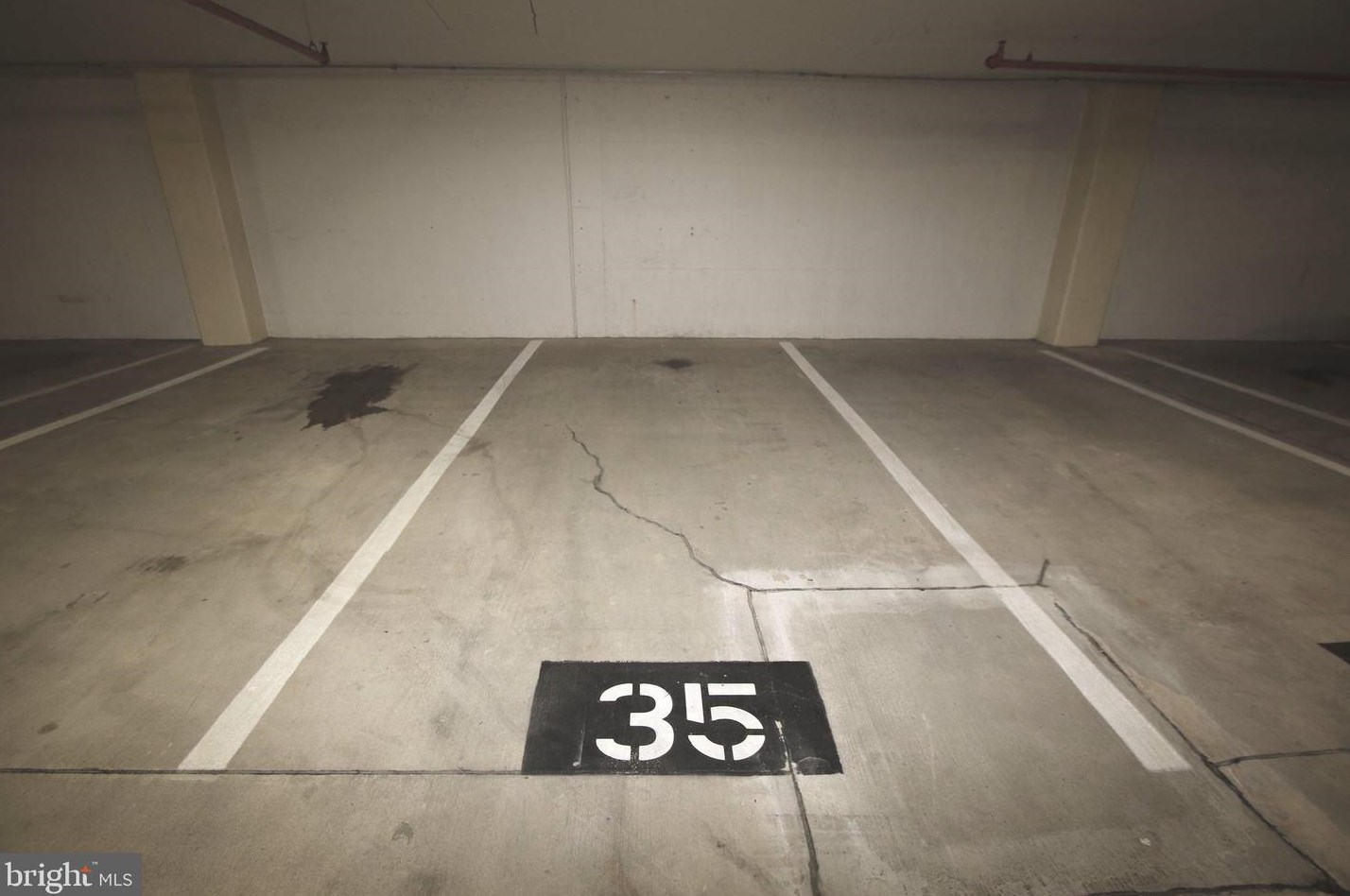 309 Holland Ln, Alexandria VA  22314-6105 exterior