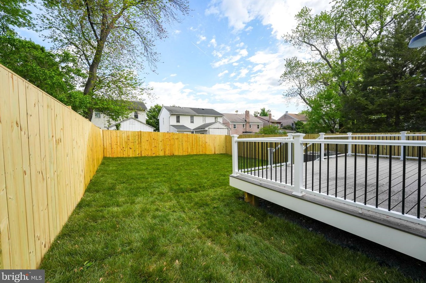 322 Clifford Ave, Alexandria VA  22305-2707 exterior