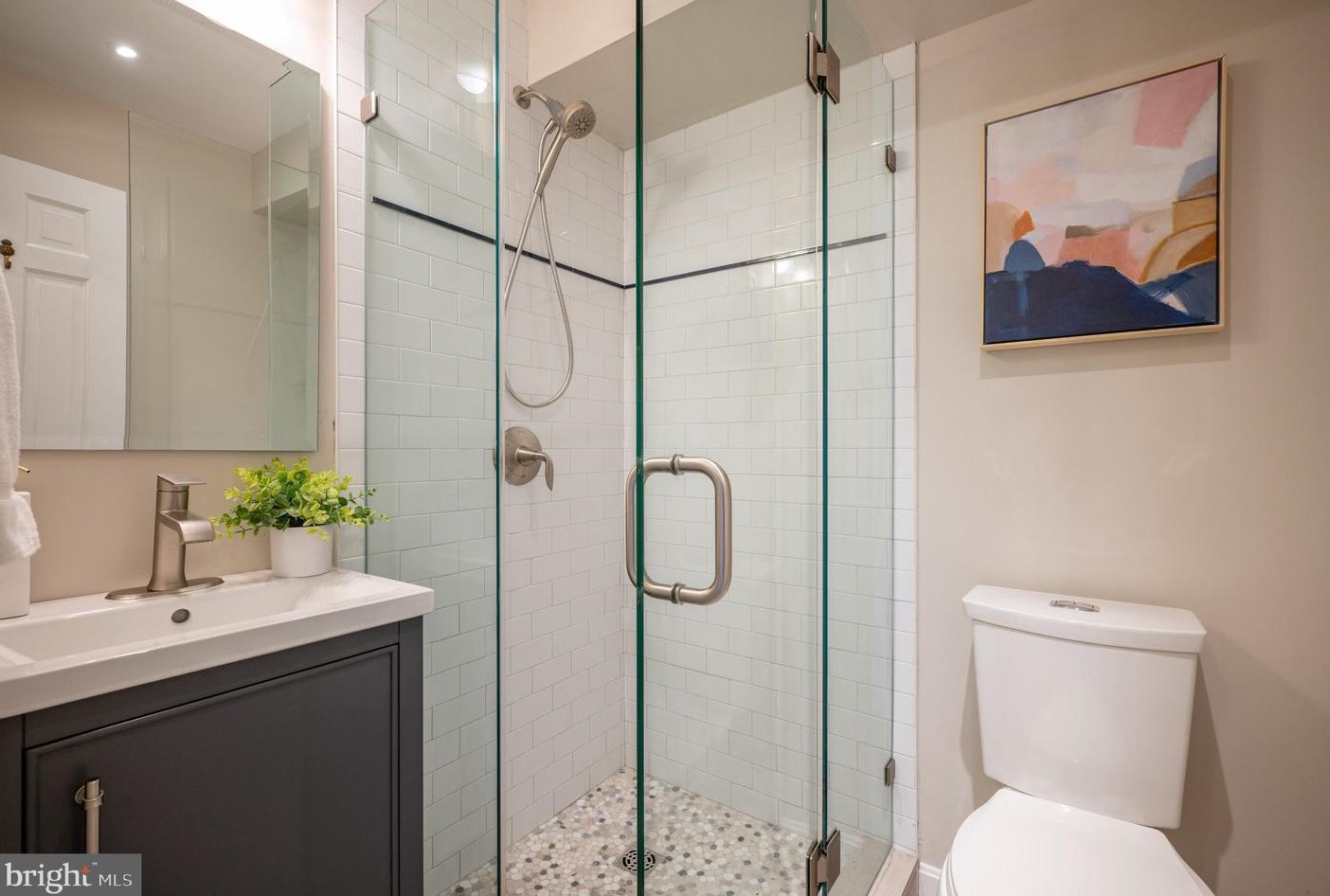 204 Green St, Alexandria VA  22314-4316 exterior