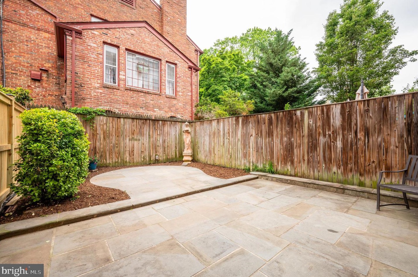 204 Green St, Alexandria VA  22314-4316 exterior