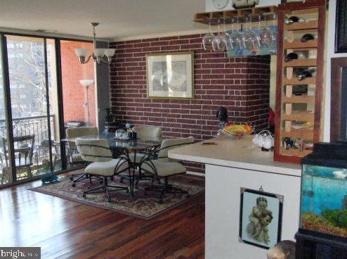 12 Van Dorn St, Alexandria VA 22304-4254 exterior