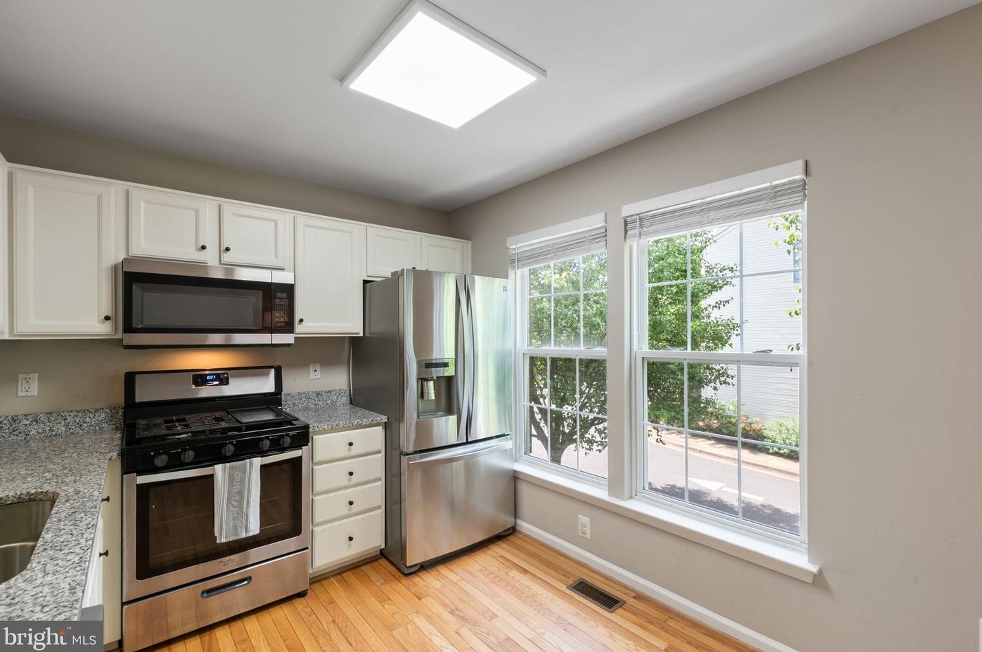 140 Ingle Pl, Alexandria VA 22304-7602 exterior