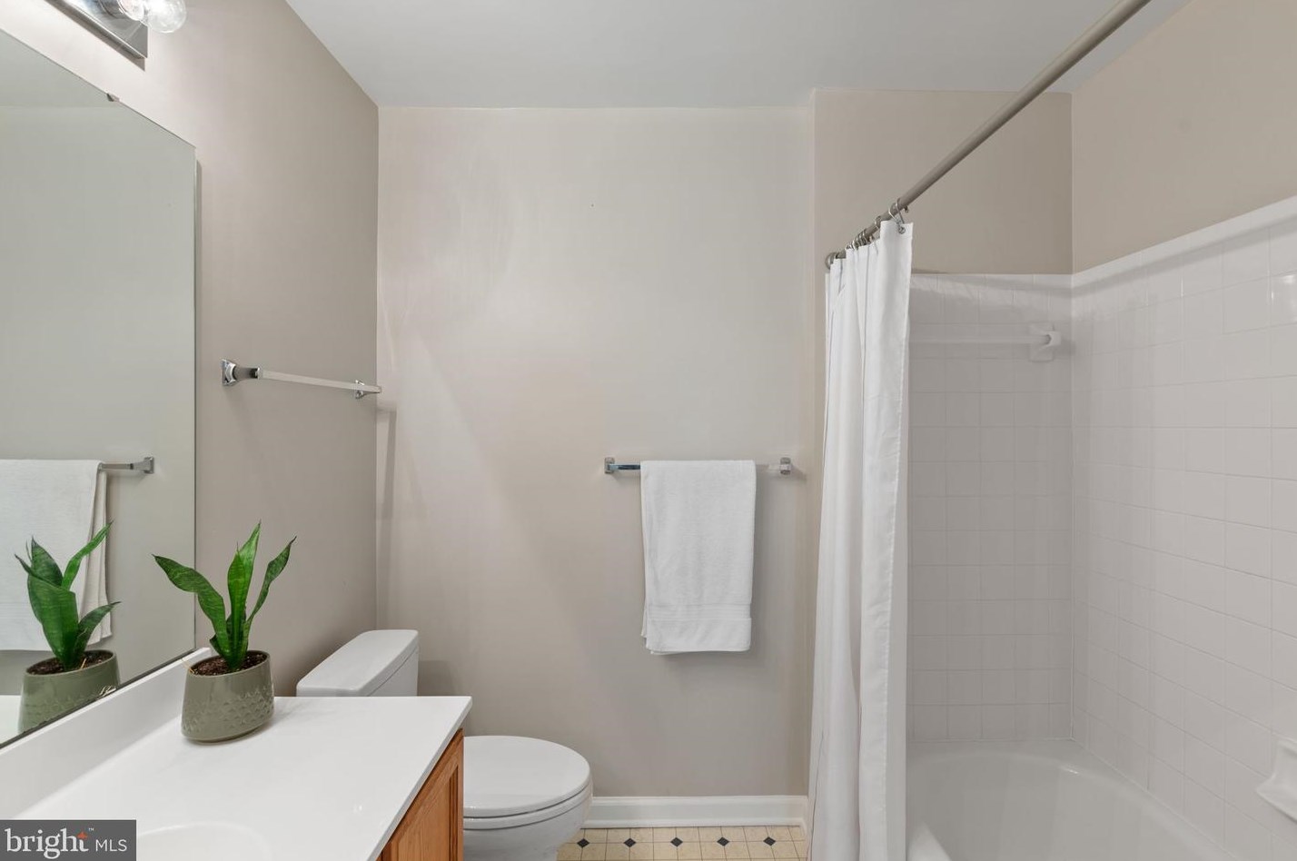 140 Ingle Pl, Alexandria VA 22304-7602 exterior