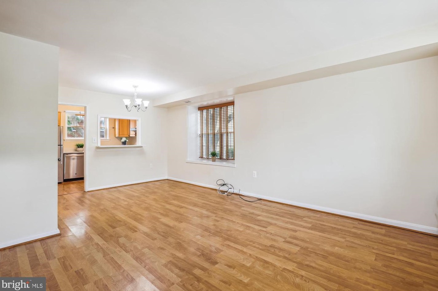 3751 Jason Ave, Alexandria VA 22302-1811 exterior