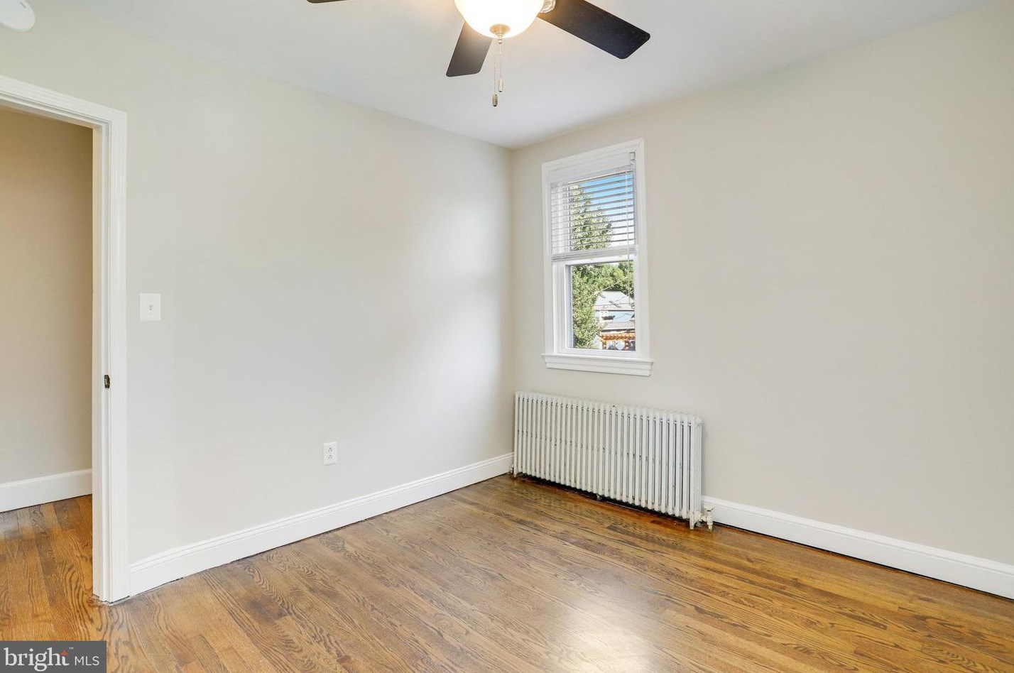 124 Maple St, Alexandria VA 22301-2605 exterior