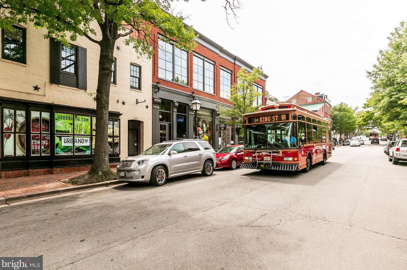 124 Maple St, Alexandria VA 22301-2605 exterior