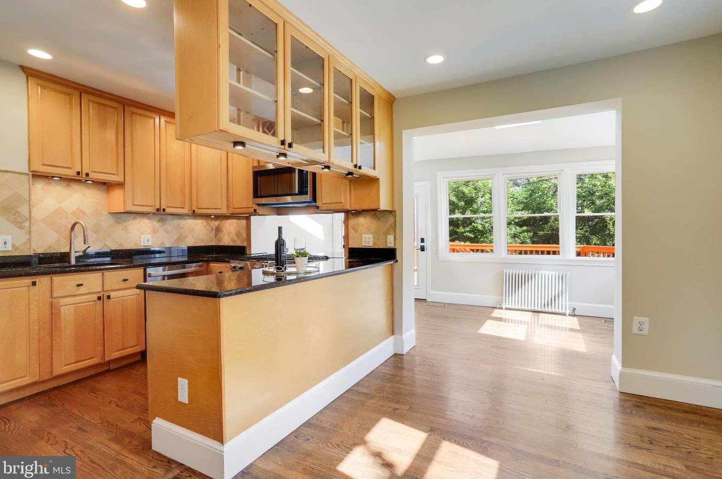 124 Maple St, Alexandria VA 22301-2605 exterior