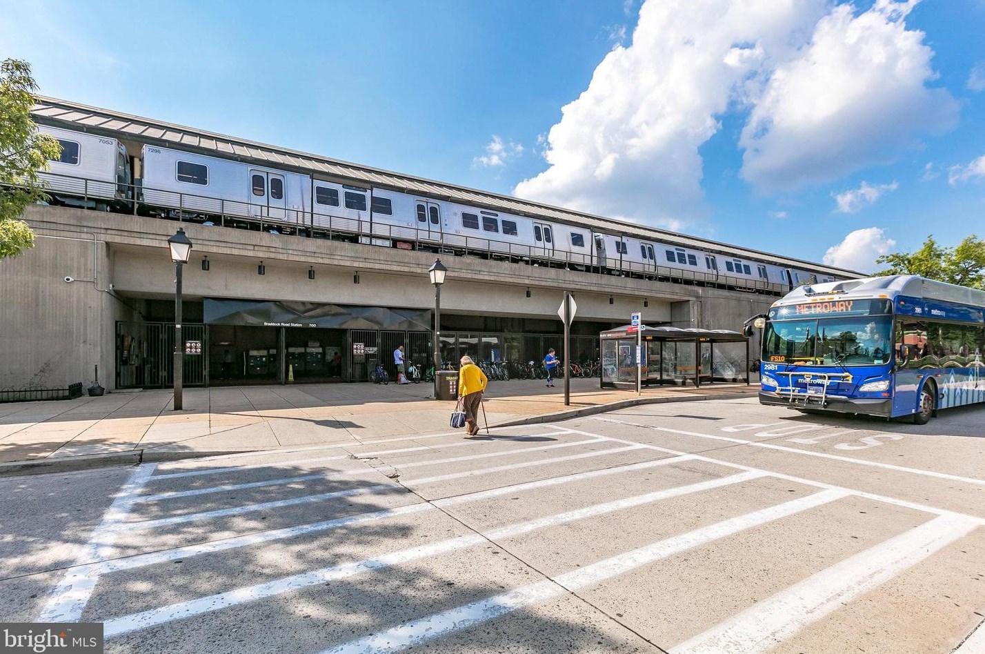 124 Maple St, Alexandria VA 22301-2605 exterior