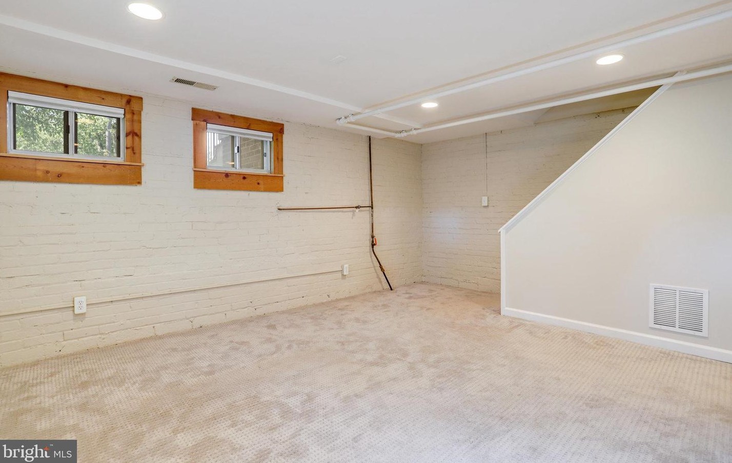 124 Maple St, Alexandria VA 22301-2605 exterior