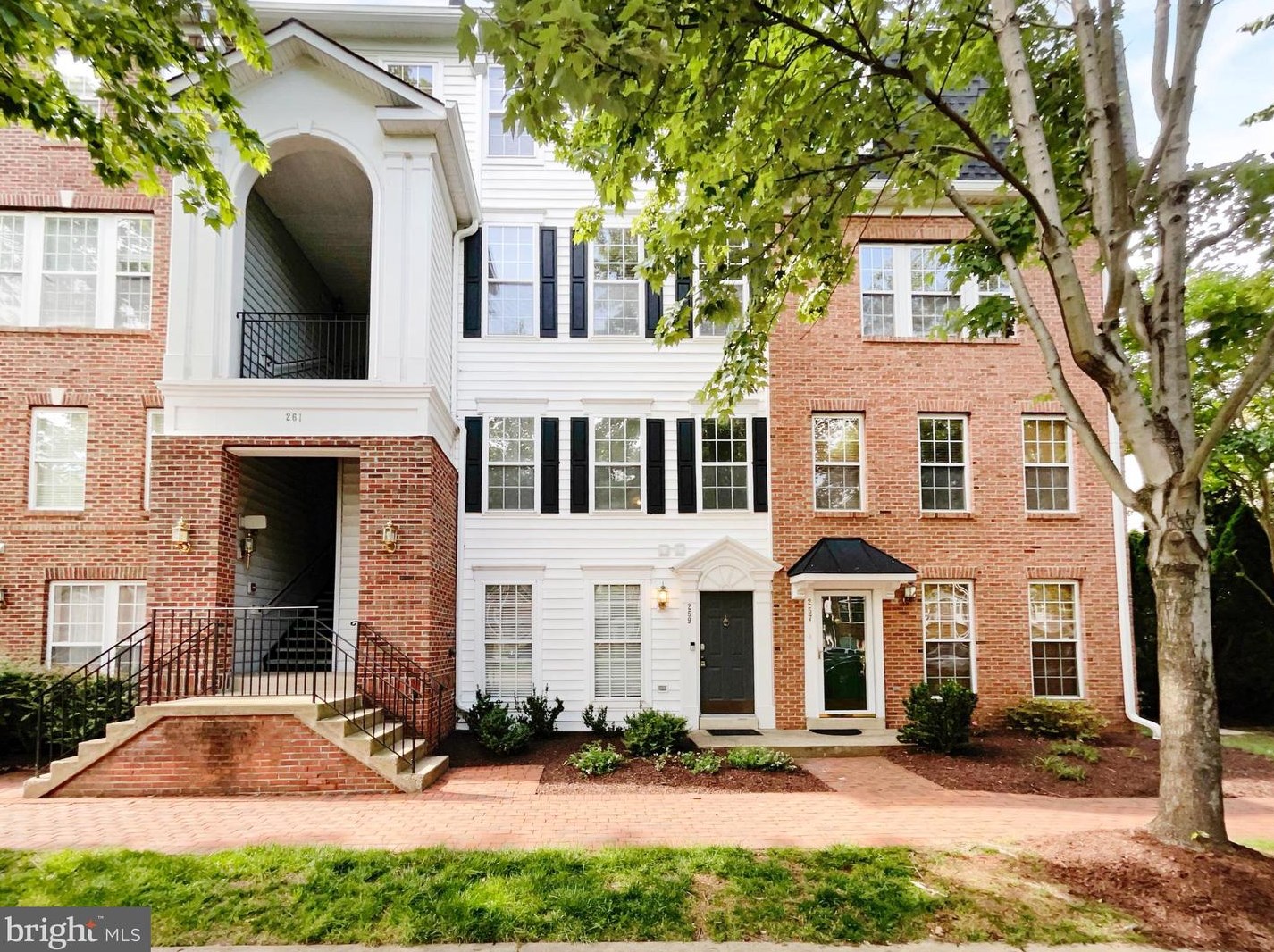 259 Cameron Station Blvd, Alexandria VA  22304-7779 exterior