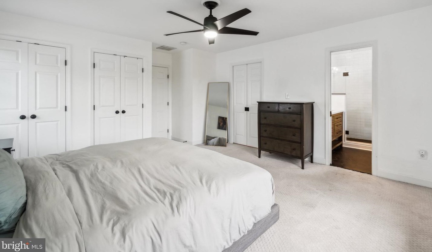 302 Alexandria Ave, Alexandria VA  22302-4203 exterior