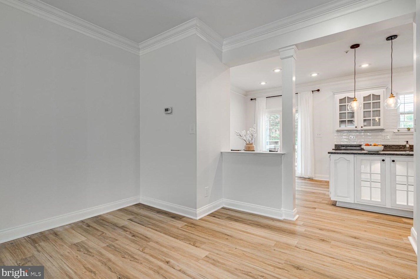 3807 Watkins Ml Dr, Alexandria VA 22304-6444 exterior