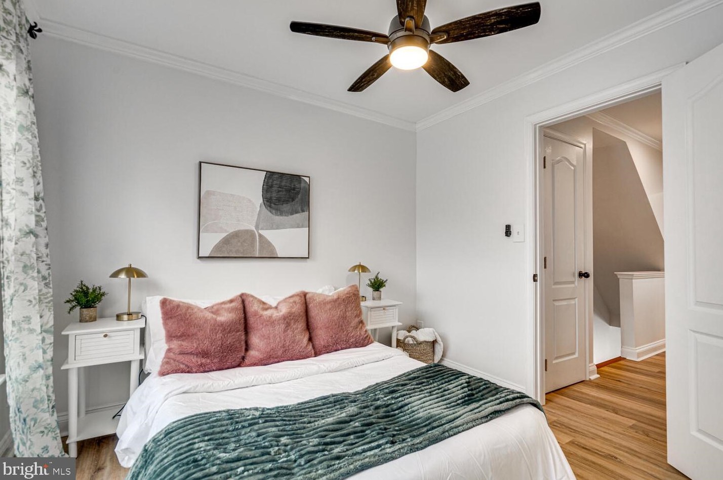 3807 Watkins Ml Dr, Alexandria VA 22304-6444 exterior