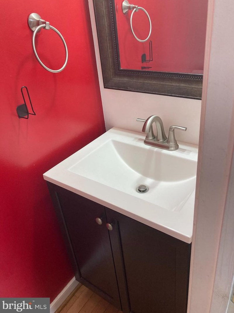 3819 White Post Ct, Alexandria VA 22304-6357 exterior