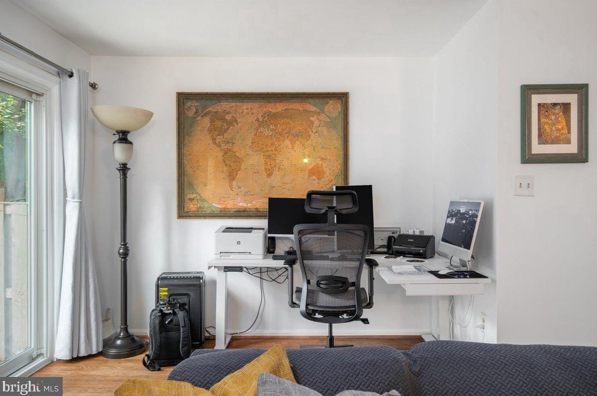 43 Carriage House, Alexandria VA 22304-6336 exterior