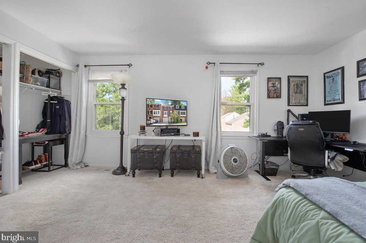 43 Carriage House, Alexandria VA 22304-6336 exterior