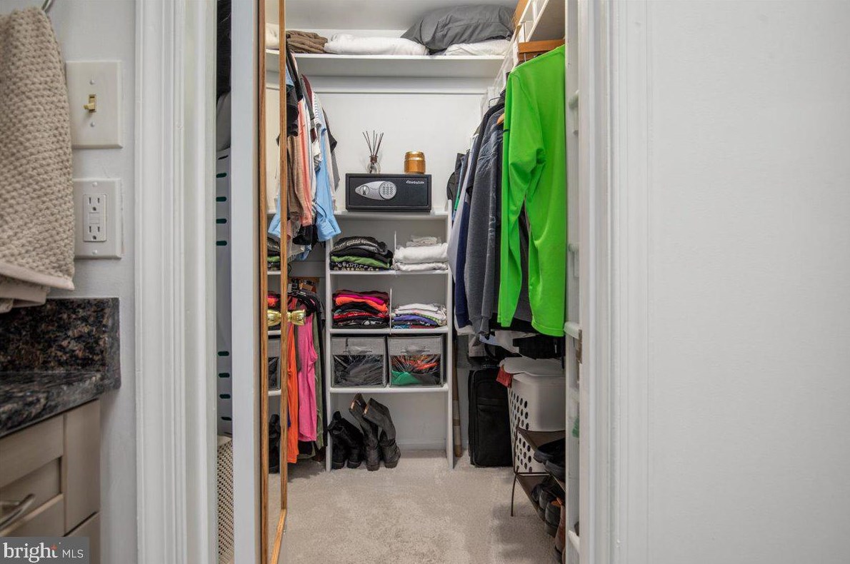 43 Carriage House, Alexandria VA 22304-6336 exterior