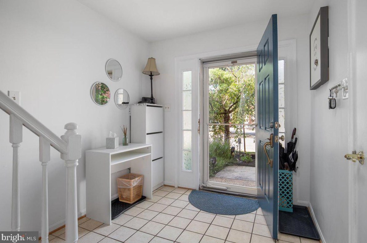 43 Carriage House, Alexandria VA 22304-6336 exterior