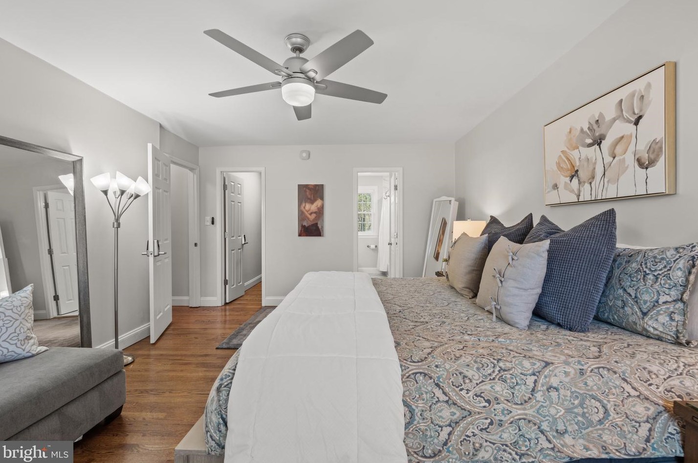 900 Howard St, Alexandria VA  22304-1624 exterior