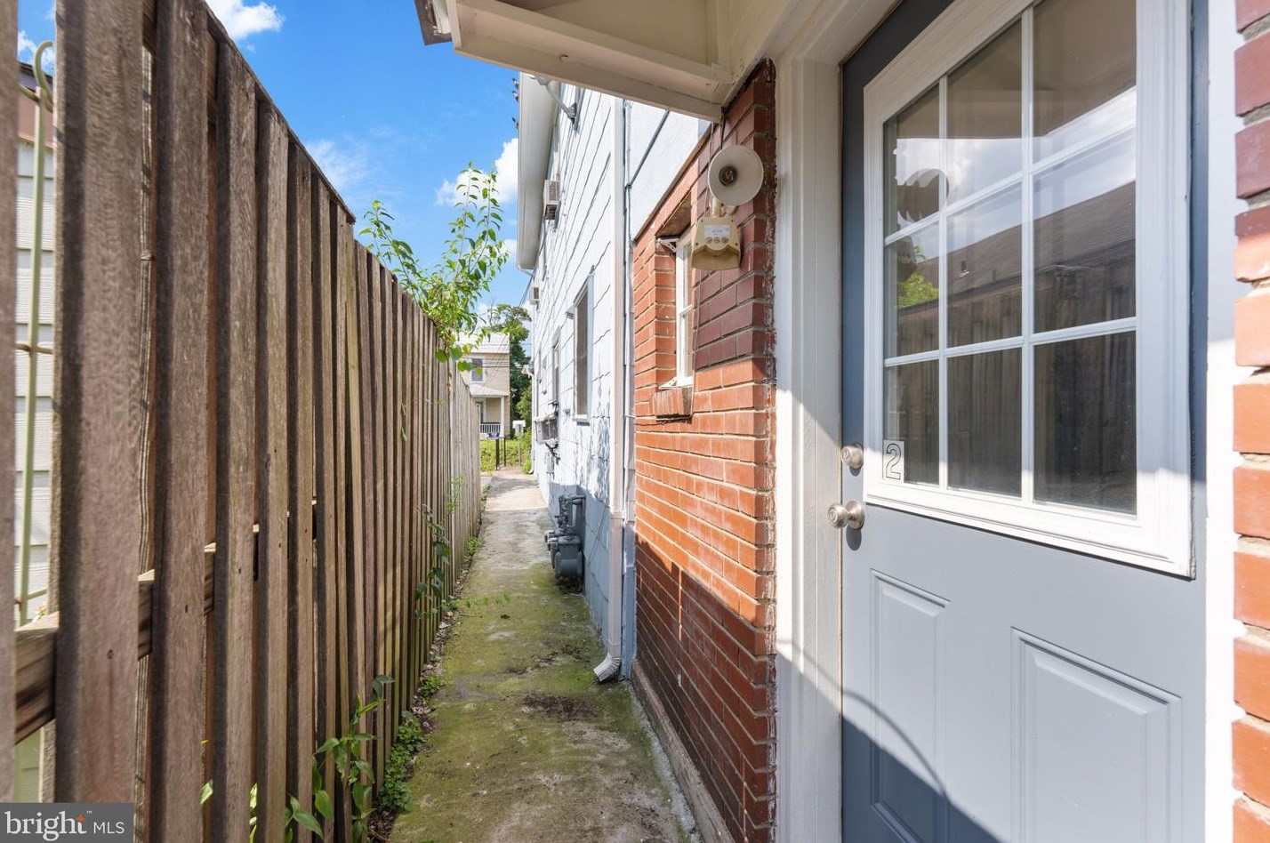 513 Custis Ave, Alexandria VA  22301-1205 exterior