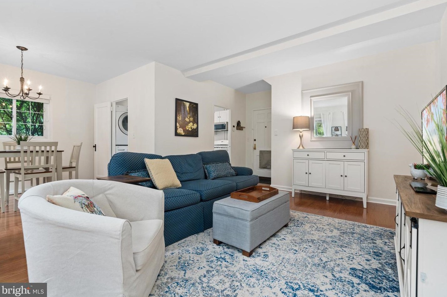 1230 Martha Custis Dr, Alexandria VA  22302-2016 exterior