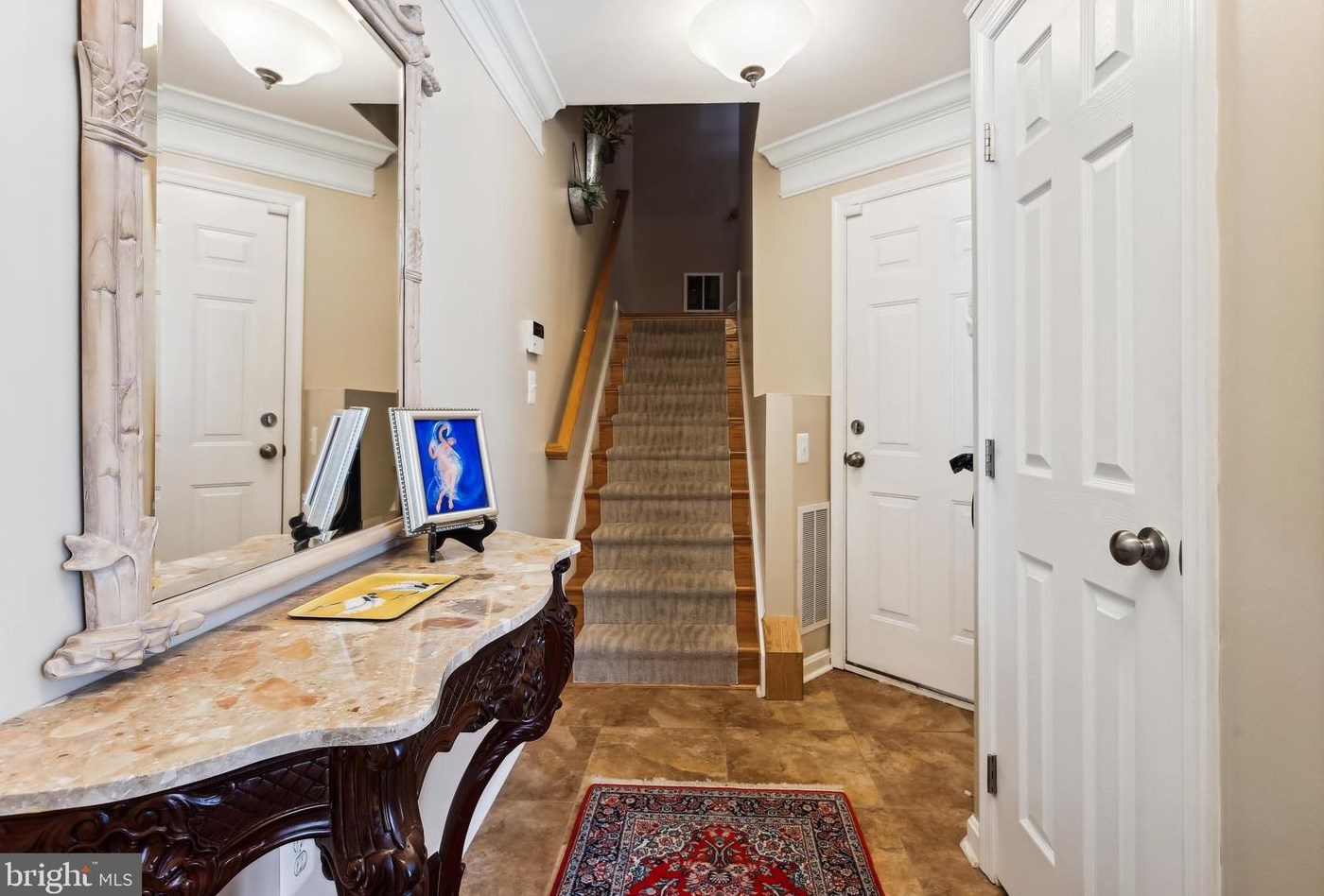 5003 Donovan Dr, Alexandria VA  22304-8620 exterior