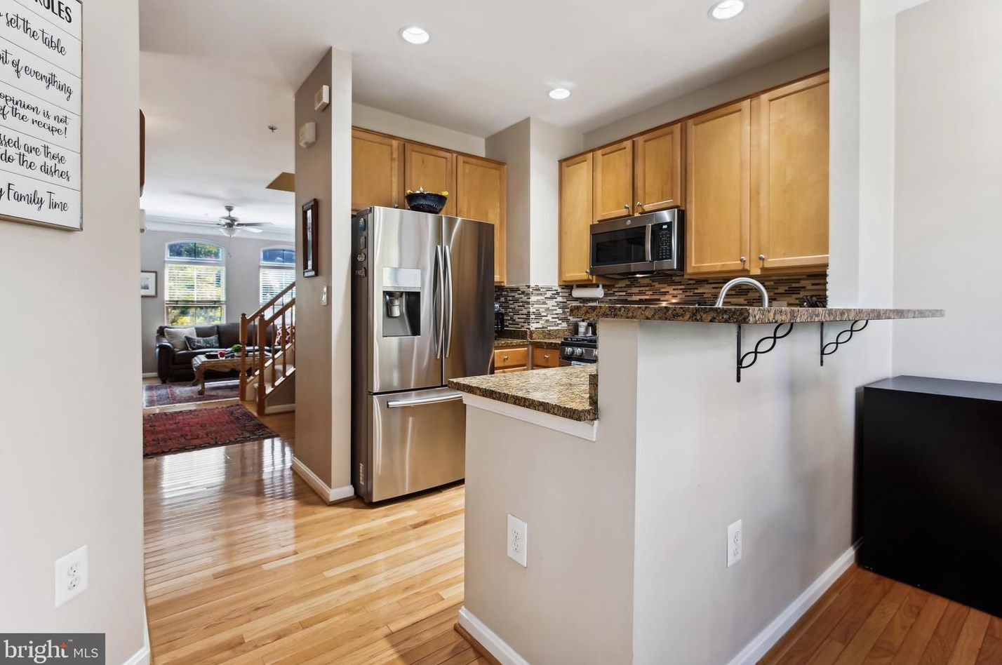 5003 Donovan Dr, Alexandria VA  22304-8620 exterior