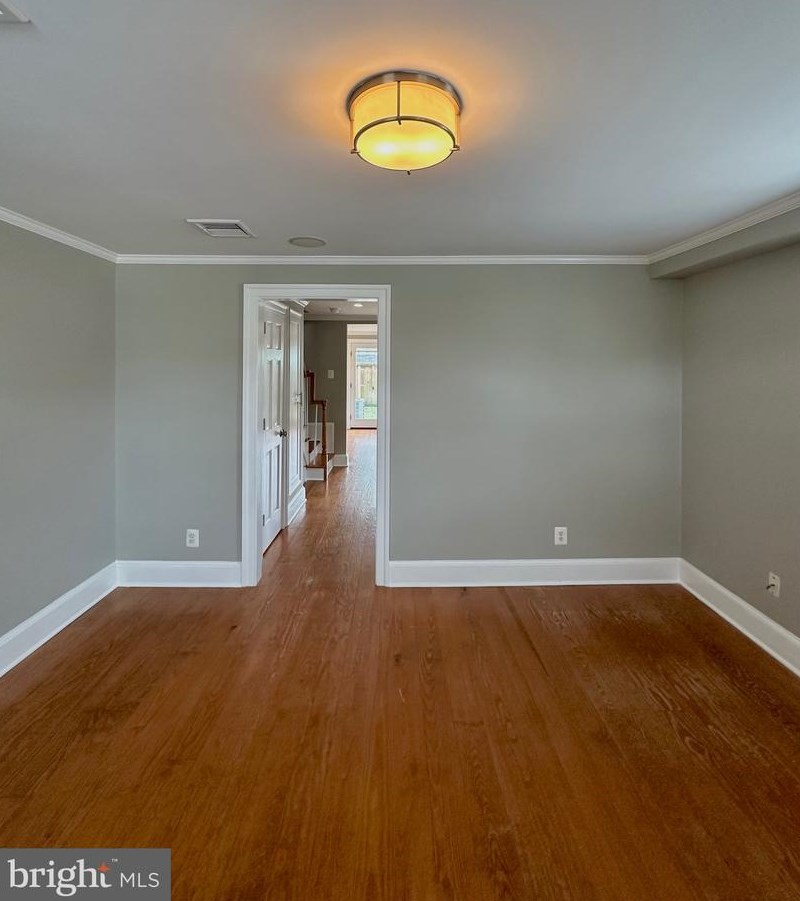 1124 Princess St, Alexandria VA  22314-2249 exterior