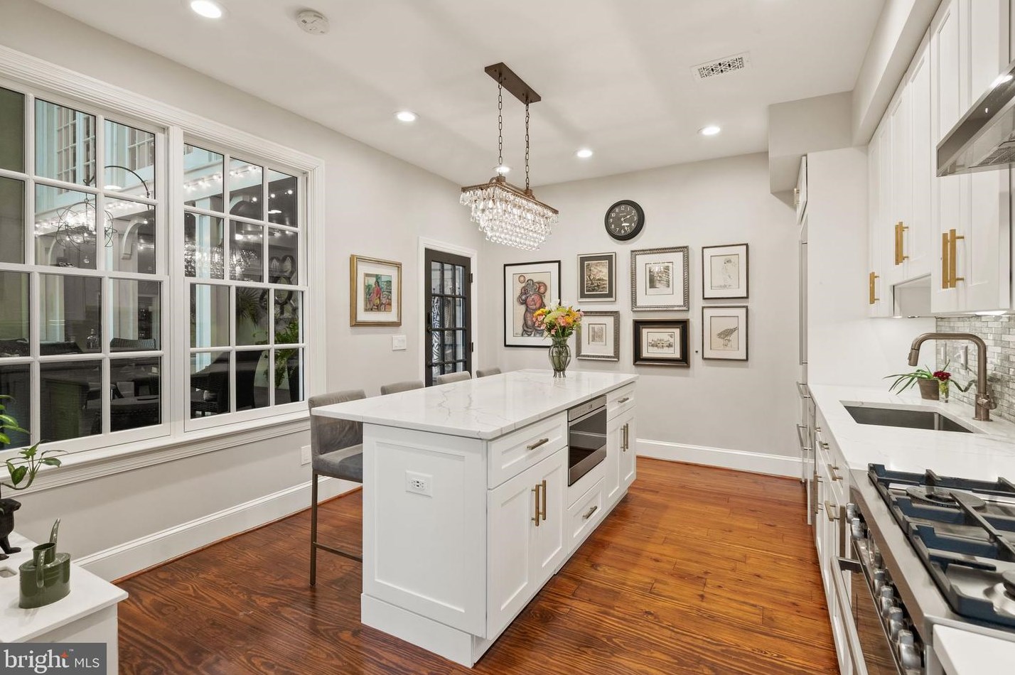 501 Alfred St, Alexandria VA 22314-1823 exterior