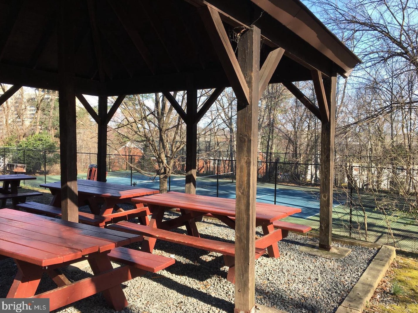 1204 Martha Custis Dr, Alexandria VA 22302-2016 exterior