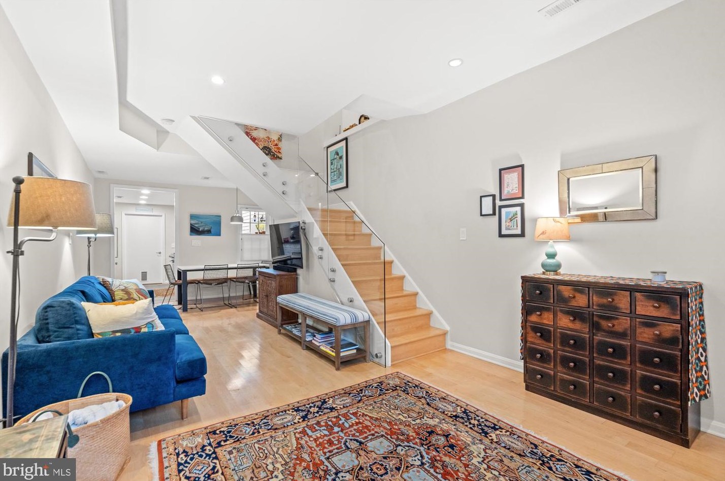 511 Patrick St, Alexandria VA 22314-2242 exterior