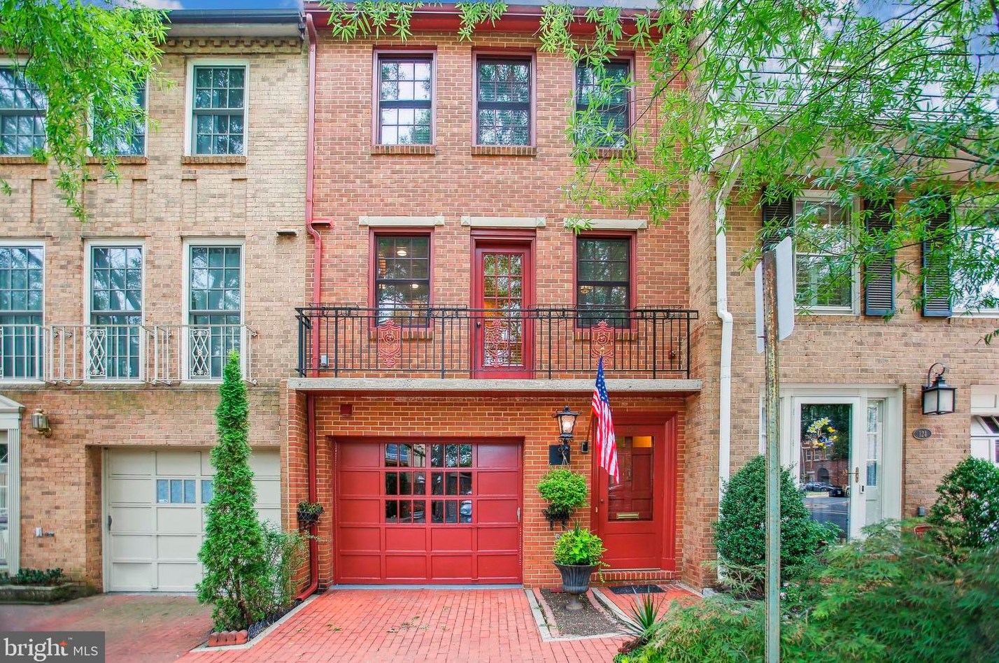 122 Princess St, Alexandria VA 22314-2325 exterior