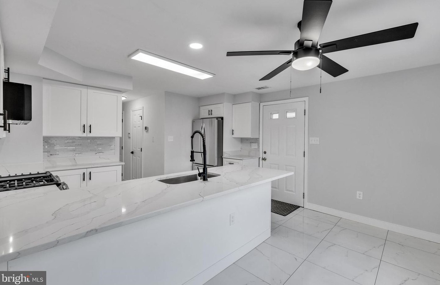 424 Patrick St, Alexandria VA 22314-2241 exterior