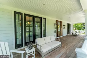 2025 Scroggins Rd, Alexandria, VA 22302 - Photo 5