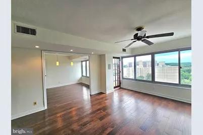 5340 Holmes Run Parkway #1410, Alexandria, VA 22304 - Photo 3