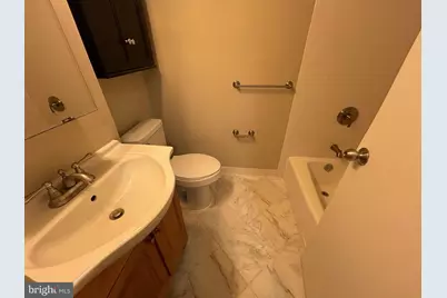 5340 Holmes Run Parkway #217, Alexandria, VA 22304 - Photo 13