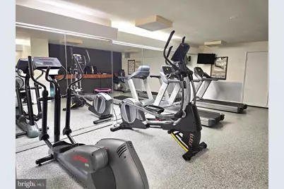 5340 Holmes Run Parkway #217, Alexandria, VA 22304 - Photo 19