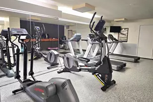 5340 Holmes Run Pkwy, Alexandria, VA 22304 - Photo 19