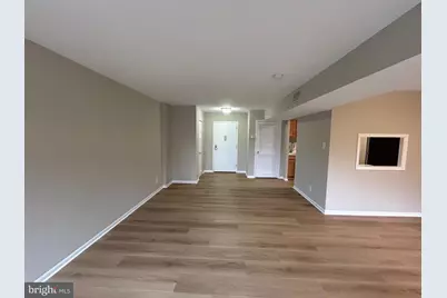 5340 Holmes Run Parkway #217, Alexandria, VA 22304 - Photo 5