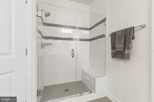 120 Cambria Walk, Alexandria, VA 22304 - Photo 19