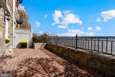 602 Fords Landing Way, Alexandria, VA 22314 - Photo 11